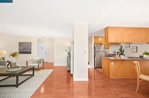 2890 Treat Blvd, Concord CA  94518-3524 exterior
