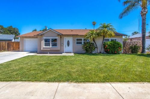 907 Sharon Rd, Redlands, CA 92374-2601