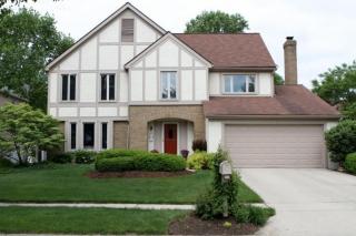 6803 Maplebrook Ln, Columbus OH  43235-6899 exterior