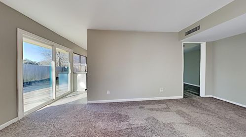 2919 Rayswood Dr, Carrollton TX 75007-5754 exterior