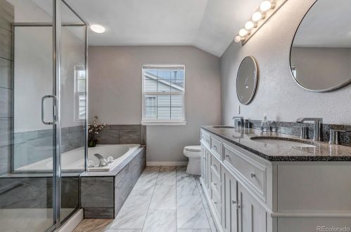 18683 Crestridge Dr, Aurora CO 80015-5128 exterior