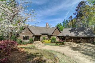 1081 Falling Creek Dr, Reynolds Plantation, GA 30642-4894