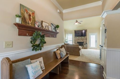 1612 Gratis Heights Ln, Monroe, GA 30656-4384