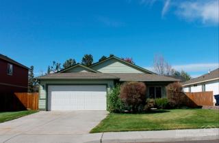 2575 7th Ln, Eagle Crest, OR 97756-3807