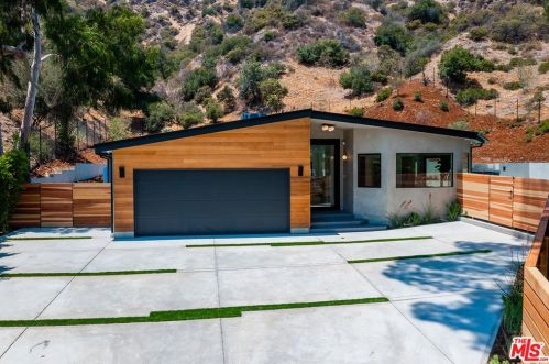 17137 Escalon Dr, Van Nuys CA  91436-4029 exterior