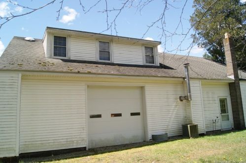 87 Warsaw St, Deep River CT  06417-1629 exterior
