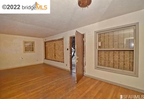 1636 Chestnut St, Livermore, CA 94551-6308