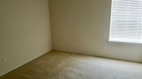 112 Yaupon Cv, Uhland TX  78640-5844 exterior