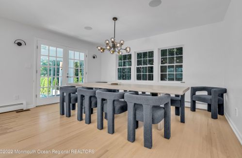 718 Grassmere Ave, Tinton Falls NJ  07712-4333 exterior