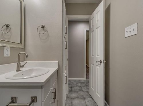 2920 Sierra Dr, Fort Worth TX  76116-3918 exterior