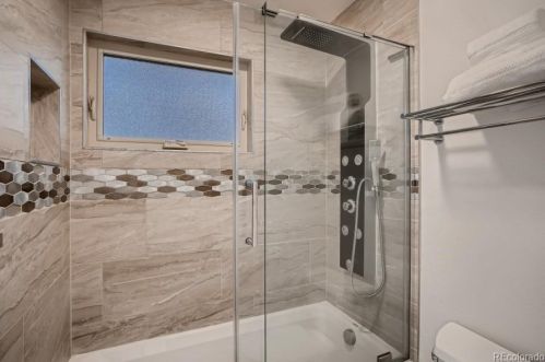 900 Kendall St, Denver CO  80214-2315 exterior