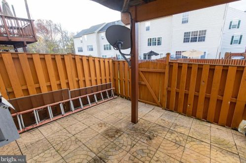 6410 Andrew Matthew Ter, Springfield VA  22150-7826 exterior