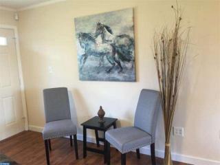 44 Balsam Rd, Levittown PA  19057-3010 exterior