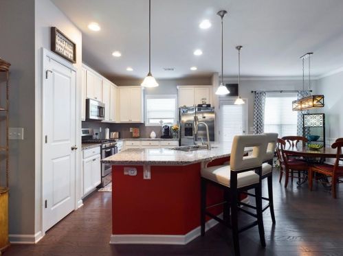 7071 Elmwood Ridge Ct, Atlanta GA  30340-1863 exterior