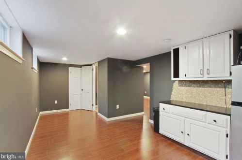 41 Roosevelt Blvd, Lancaster PA  17601-4039 exterior