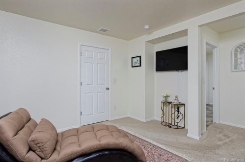 1821 Jade Ave, Denver CO 80603-5867 exterior