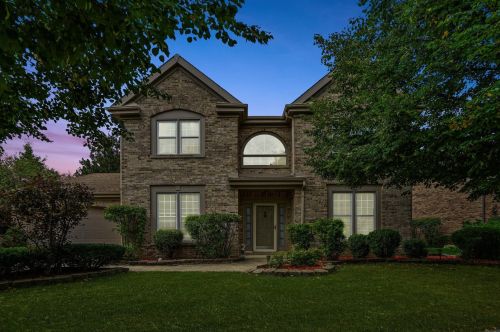319 Parkway Ave, Hanover Park, IL 60108-3009