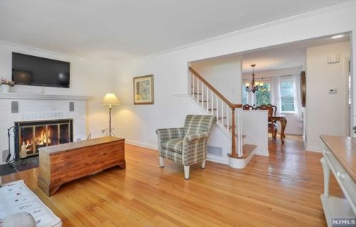 750 Cypress St, N Milford, NJ 07646-1445