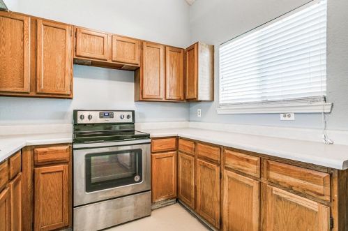 114 Amberway Ln, Garland TX 75040-3755 exterior