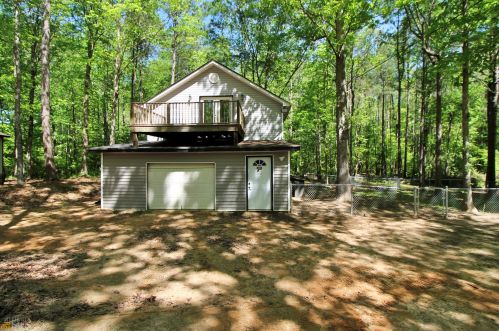 112 Moonlight Ct, Jackson, GA 30233-3120