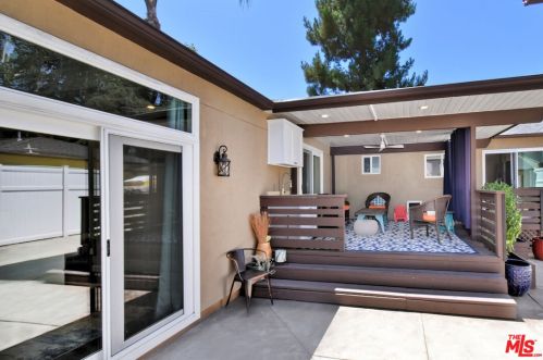 14609 Albers St, Van Nuys CA  91411-3711 exterior