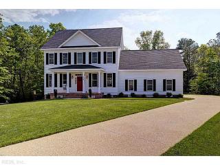 3727 Waterloo Pl, Williamsburg, VA
