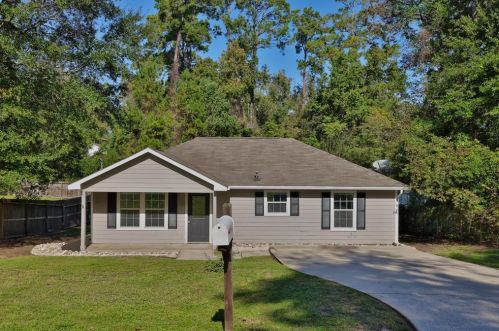 10351 Royal Damon Dr, Conroe TX  77303-2661 exterior
