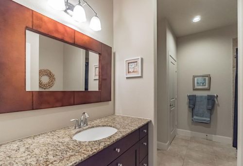 701 1st St, Fort Worth TX  76102-2705 exterior