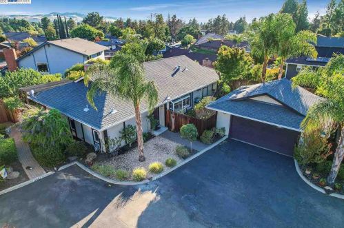 5442 Agostino Ct, Concord CA  94521-2421 exterior