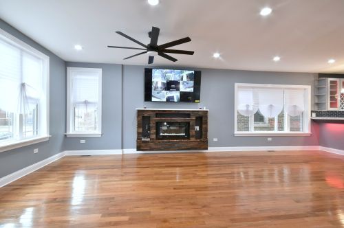 1706 Lockwood Ave, Chicago IL  60639-4319 exterior