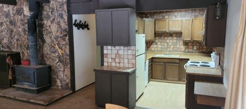 16520 Salmon St, Truckee, CA 96161-3515