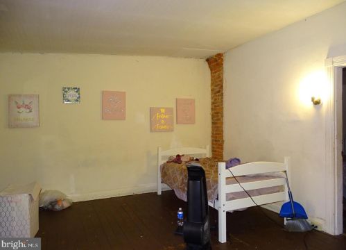 347 Philadelphia St, York PA  17401-2941 exterior