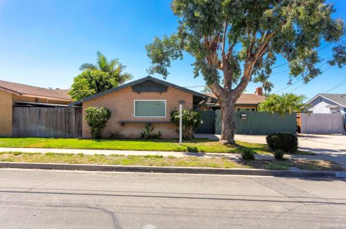 4751 Mount Gaywas Dr, San Diego, CA 92117-3904