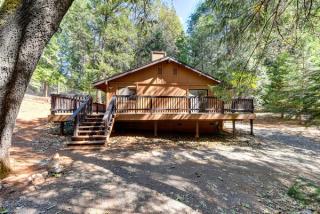 5023 Virginia Bird Mine Ct, Michigan Bluff, CA 95631-9733