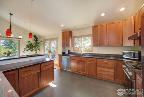 2410 Vassar Dr, Boulder CO  80305-5731 exterior