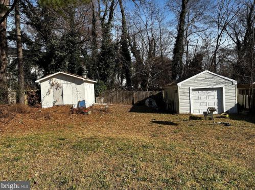 14201 Fisher Ave, Woodbridge, VA 22191-2211