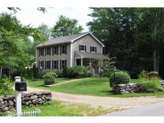 32 Barberry Ln, Barrington, NH 03884-6801