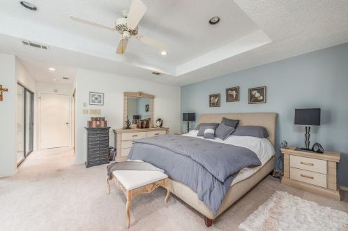 16314 Amberwood Rd, Dallas TX  75248-2814 exterior