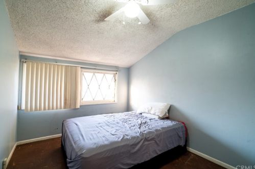 2908 Elmlawn Dr, Anaheim CA  92804-3915 exterior