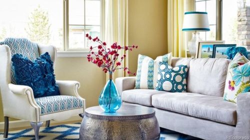 8189 Akron Ct, Denver, CO