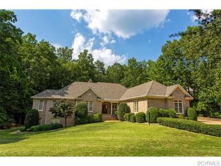 11904 Reeds Bluff Ln, Midlothian, VA 23113-4700