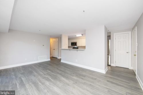 37 Kenwood Dr, Erial, NJ 08081-4208