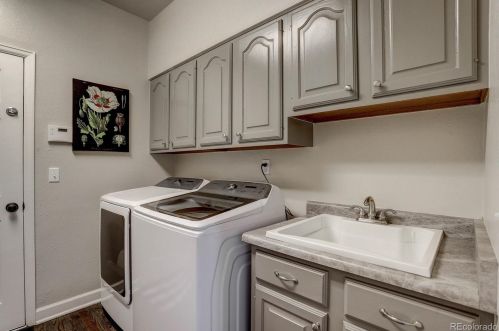 2275 Cherry Hl Farm Dr, Englewood CO 80113-7125 exterior