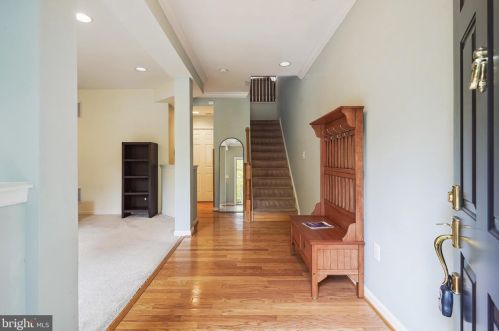 4931 Chaste Tree Pl, Woodbridge, VA 22192-5441