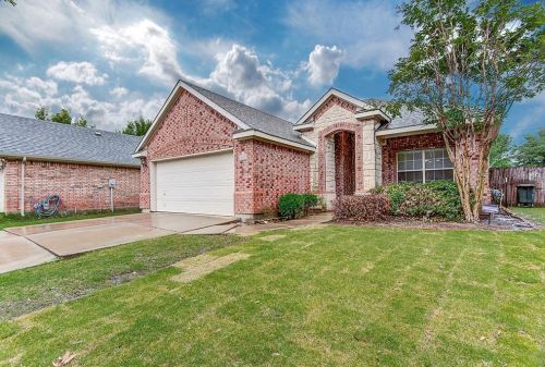 202 Sandpoint Dr, Midlothian, TX 76063-5542