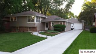 9436 Taylor St, Omaha, NE 68134-3843