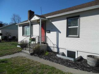 324 6th St, Amber, WA 99004-2218
