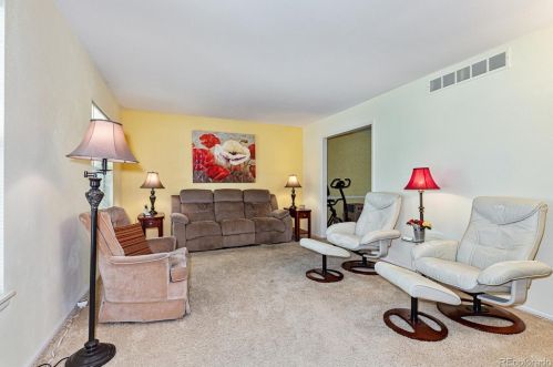 7466 Pontiac Way, Englewood, CO 80112-1628