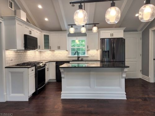 51 Bauer Rd, Fredon, NJ 07860-4951