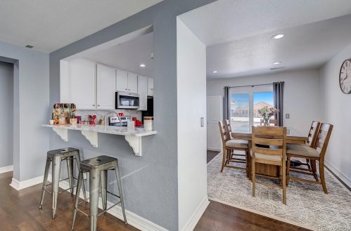 922 Willow Dr, Denver CO  80603-7761 exterior